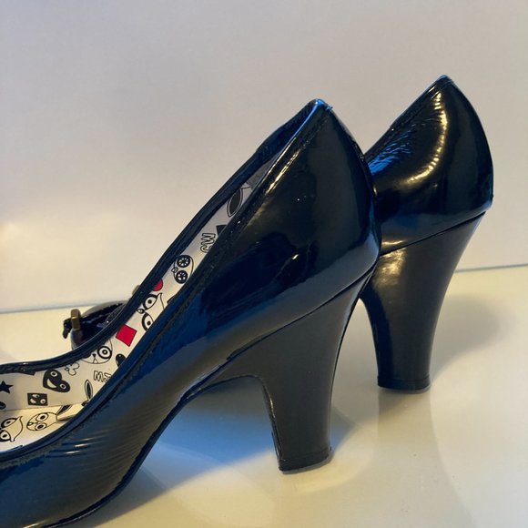 MARC by MARC JACOBS Patent Heels Size 38.5 - Picture 6 of 10